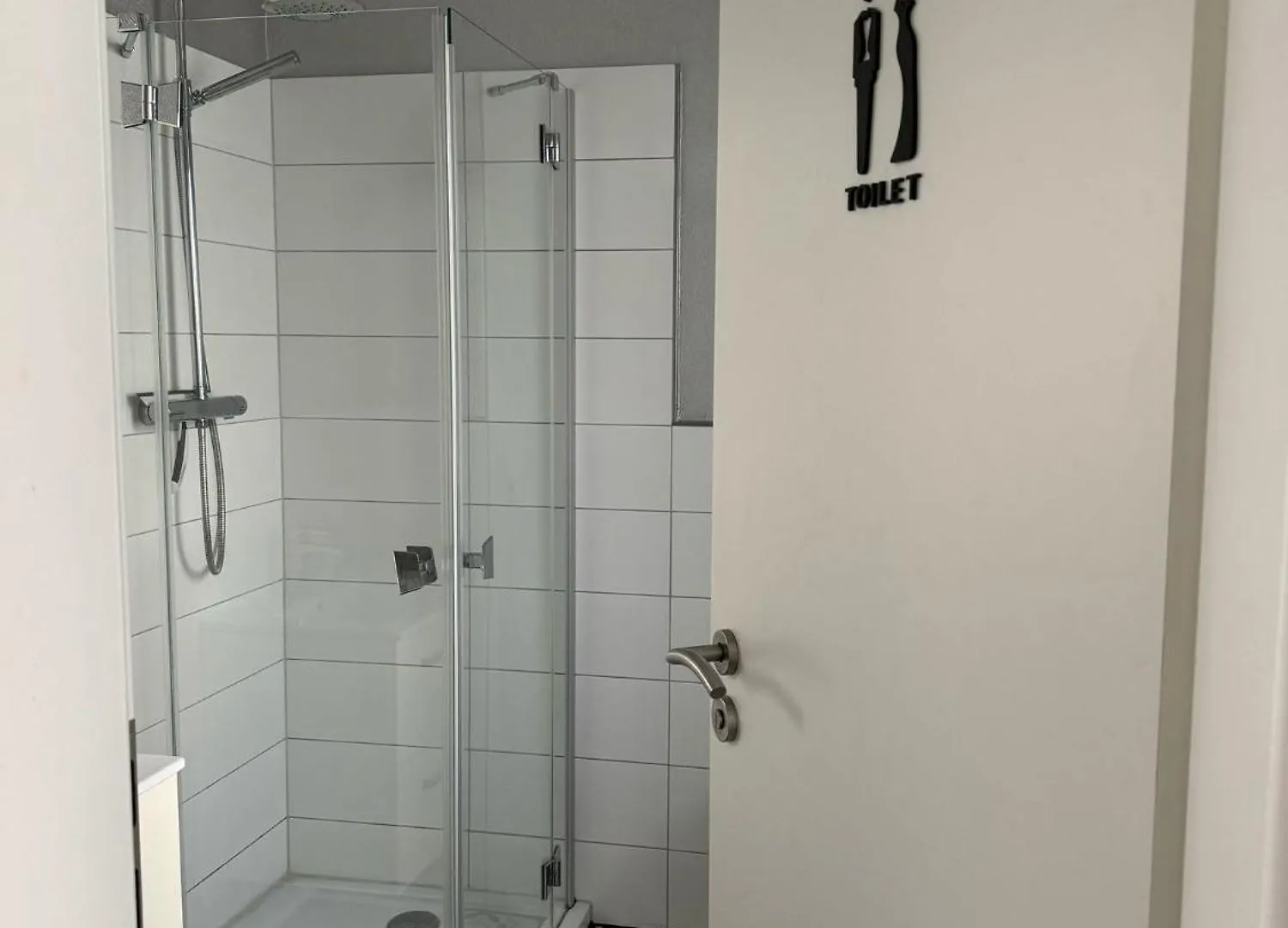 Top Location Business Suites Zwei Exklusive Apartments Am Phoenixsee Dortmund